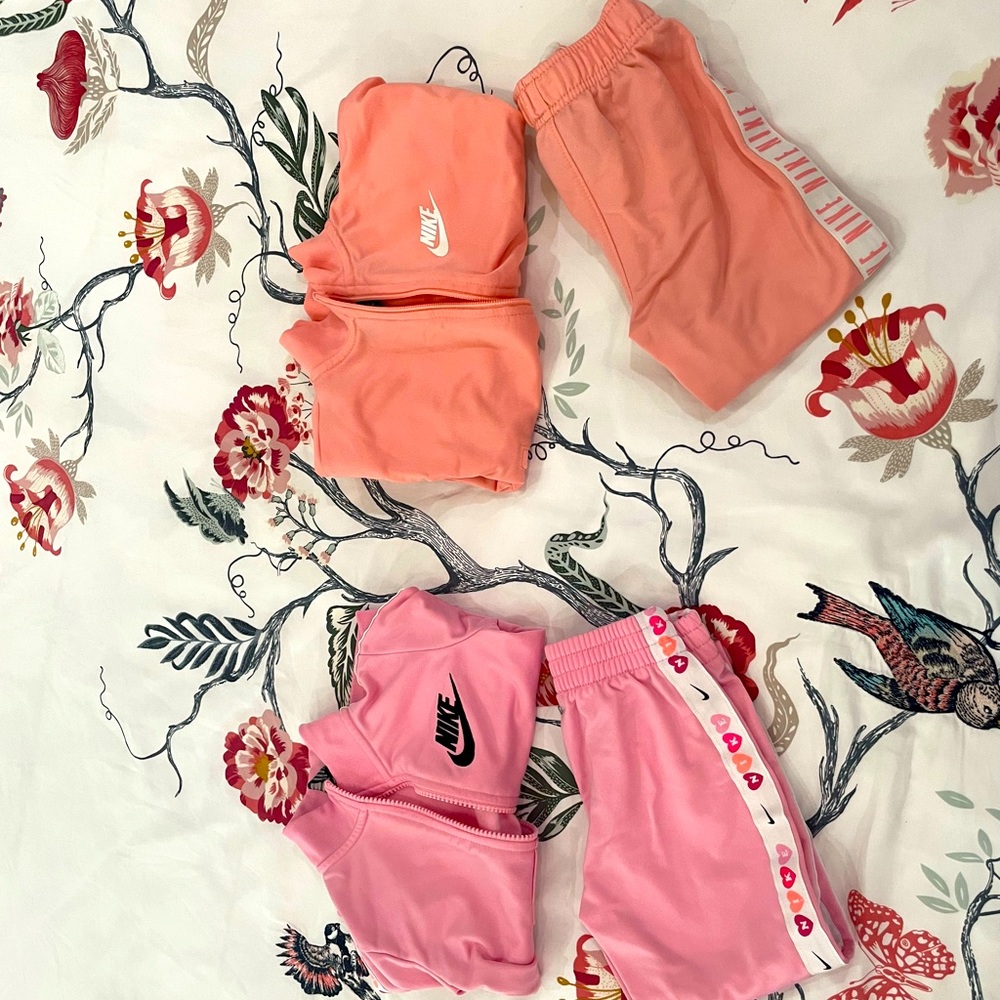 2 sets nike tricot set
